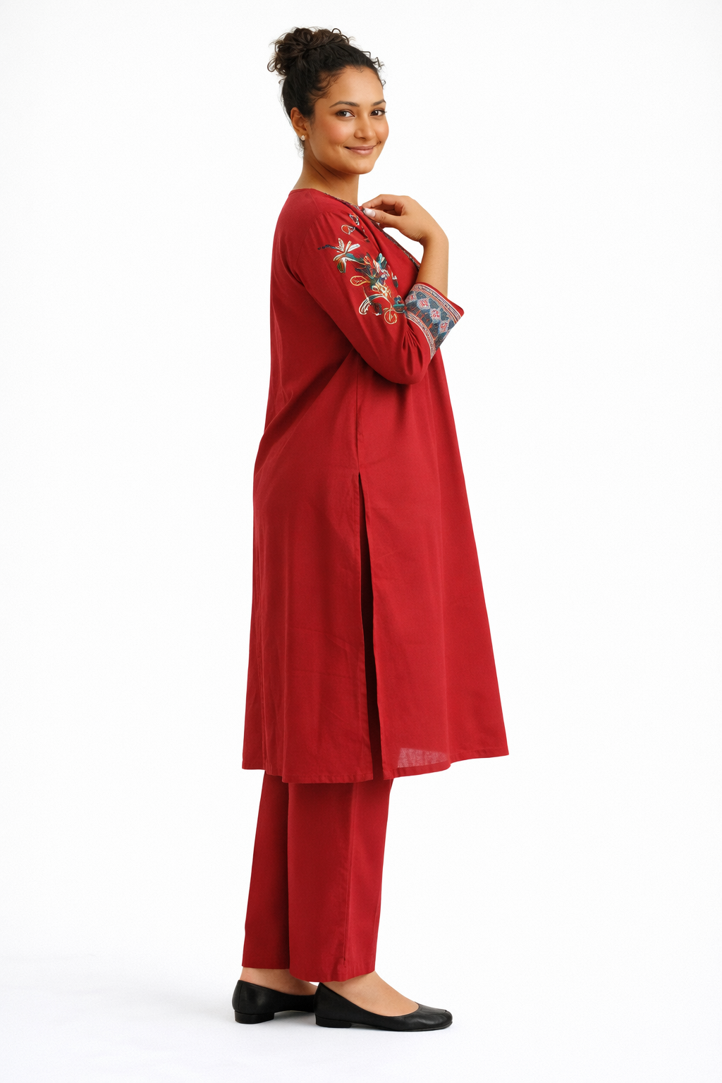 Red Jaipur Gamuti Cotton Embroidered Kurta Pant Set