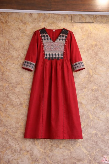 Red Jaipur Gamuti Cotton Embroidered Kurta Pant Set