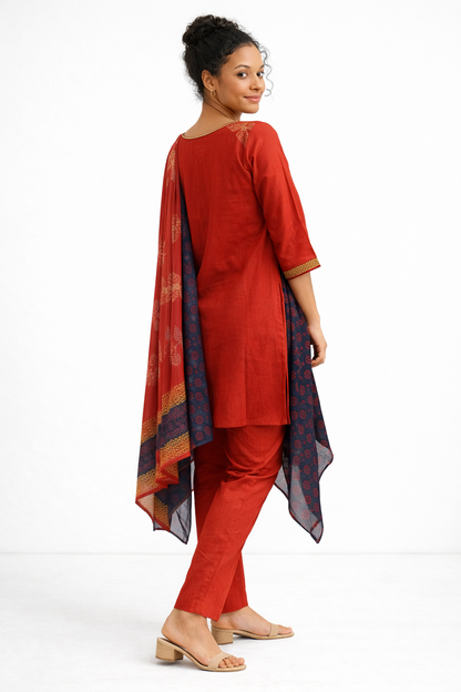 Red Gamthi Cotton Kurta Set with Embroidered Yoke and Printed Dupatta