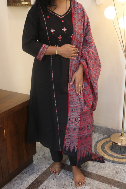 Black Gamthi Cotton Kurta Set with Embroidered Details and Printed Dupatta
