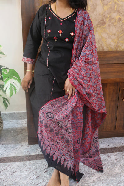 Black Gamthi Cotton Kurta Set with Embroidered Details and Printed Dupatta