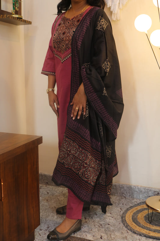 Maroon Gamthi Cotton Kurta Set with Embroidered Yoke and Printed Dupatta