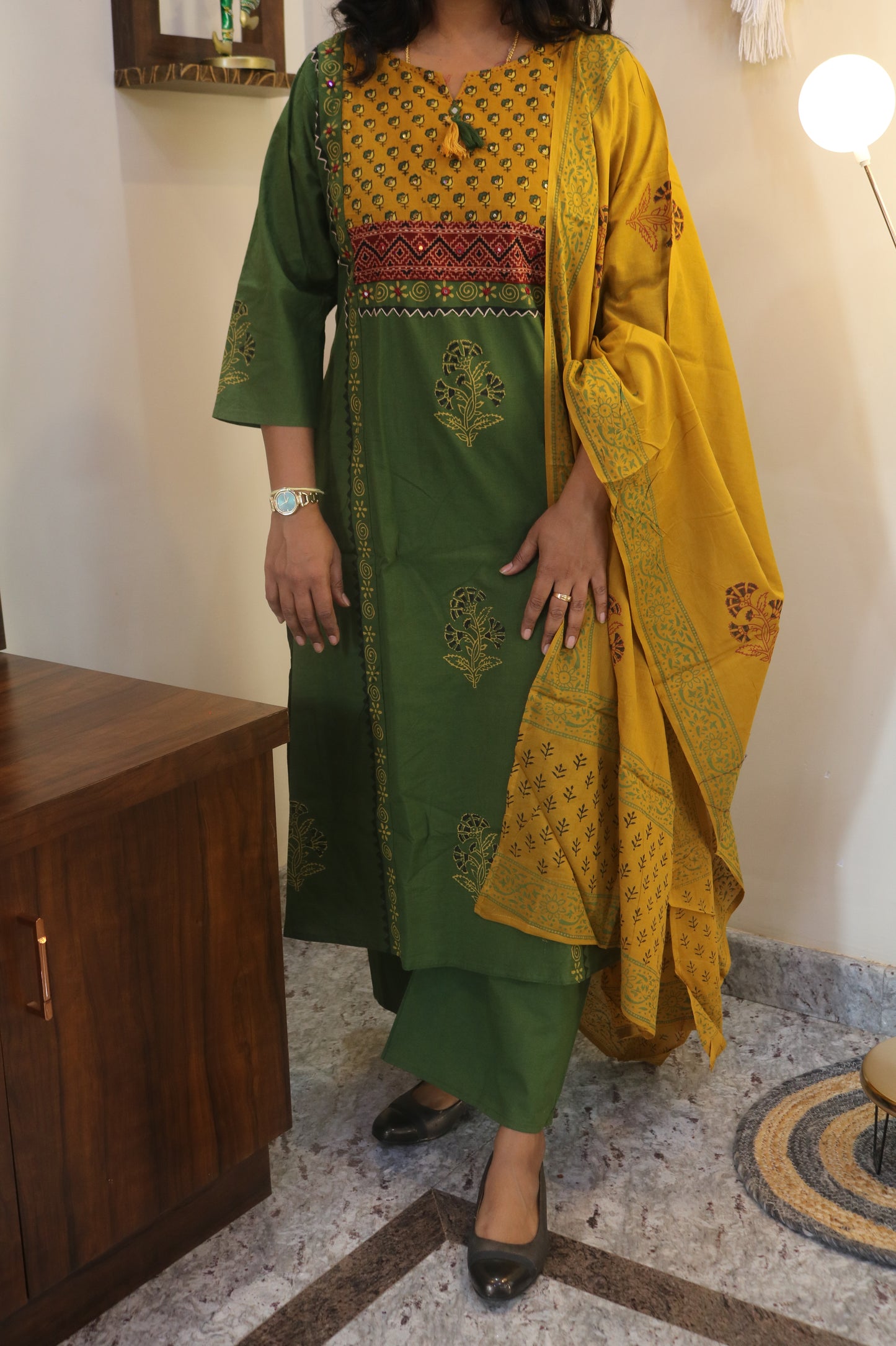 Green Gamthi Cotton Kurta Set with Embroidered Floral Motifs and Printed Dupatta