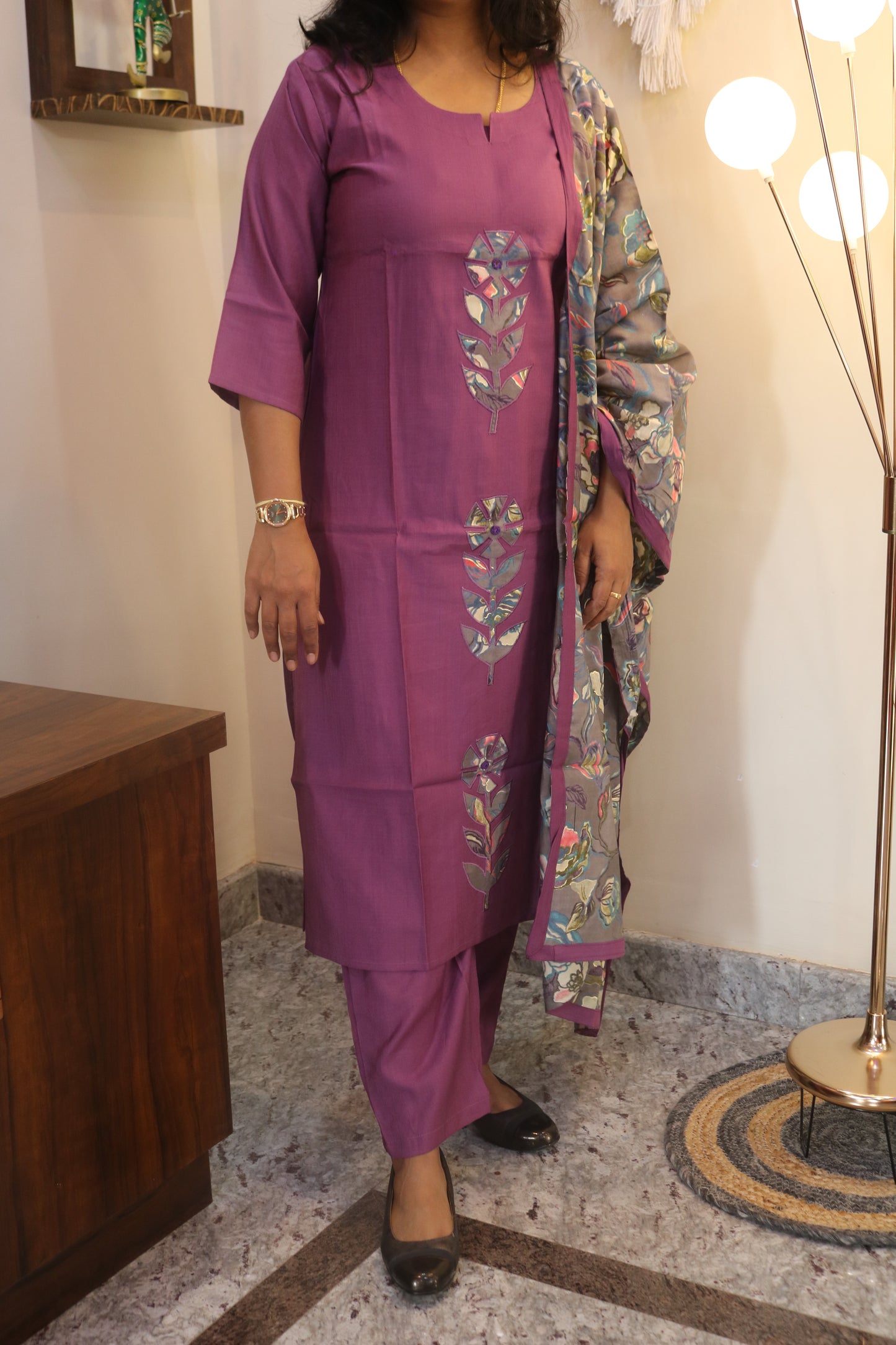 Maroon Gamthi Cotton Kurta Set with Leaf Embroidery and Floral Dupatta
