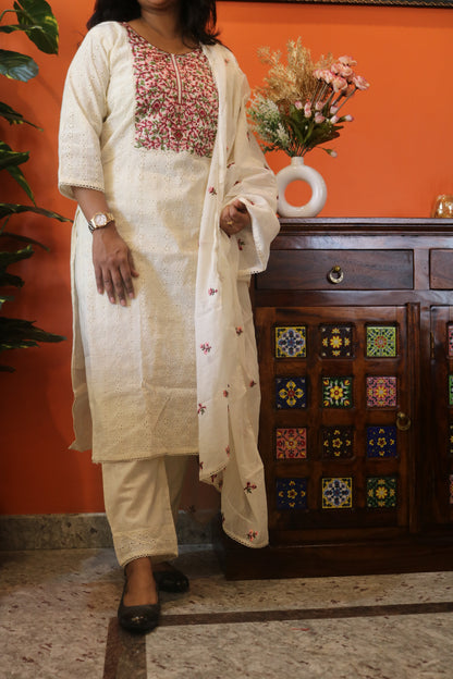 Ivory Hakoba Floral Embroidered Cotton Kurtha Set